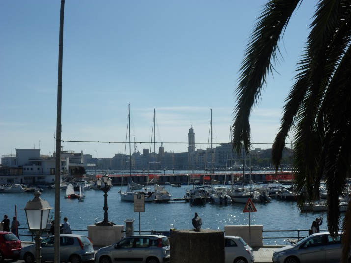 Bari - Blick auf den Hafen