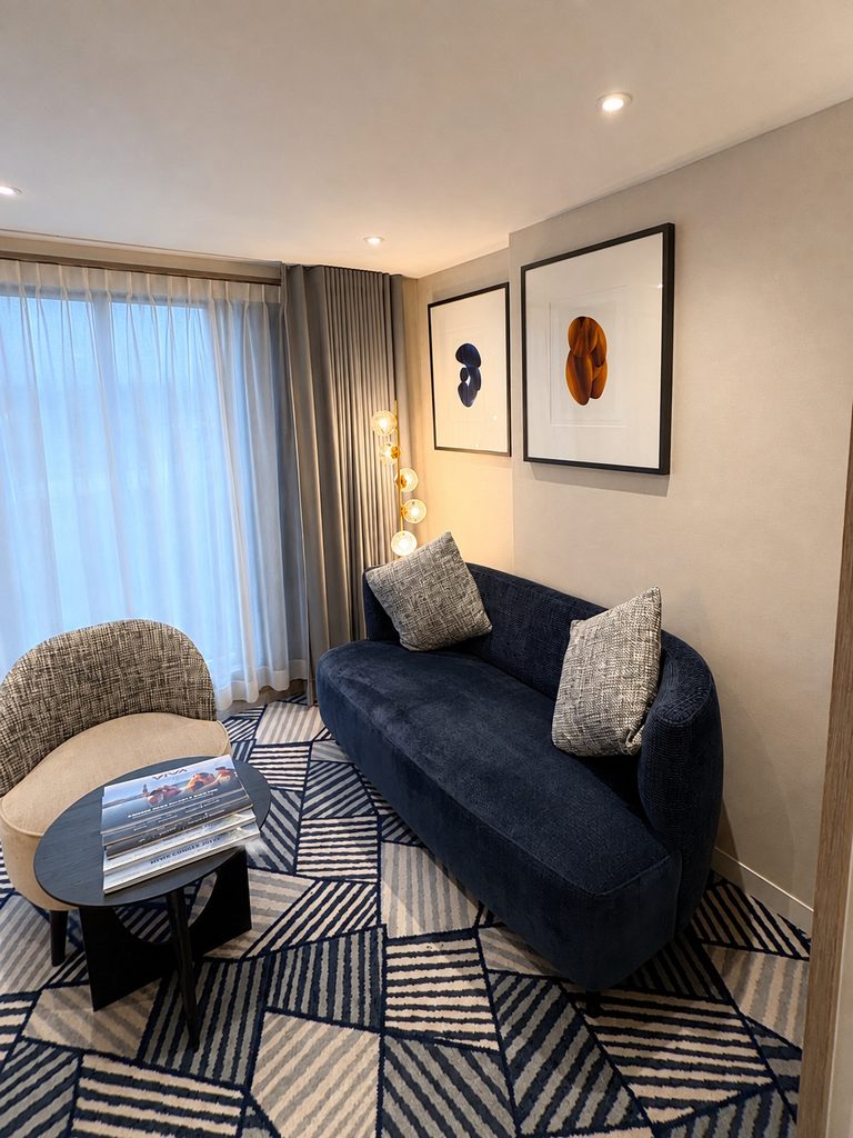 Gemütliche Kabine mit Sofa